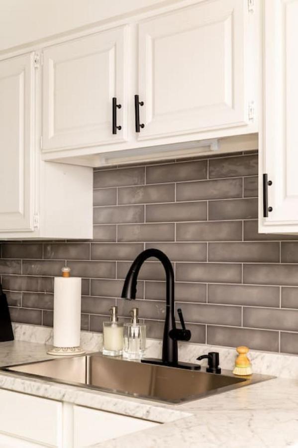 Stylish Downtown Nashville 3 Beds, 1 Bedroom With Private Patio, Parking ภายนอก รูปภาพ