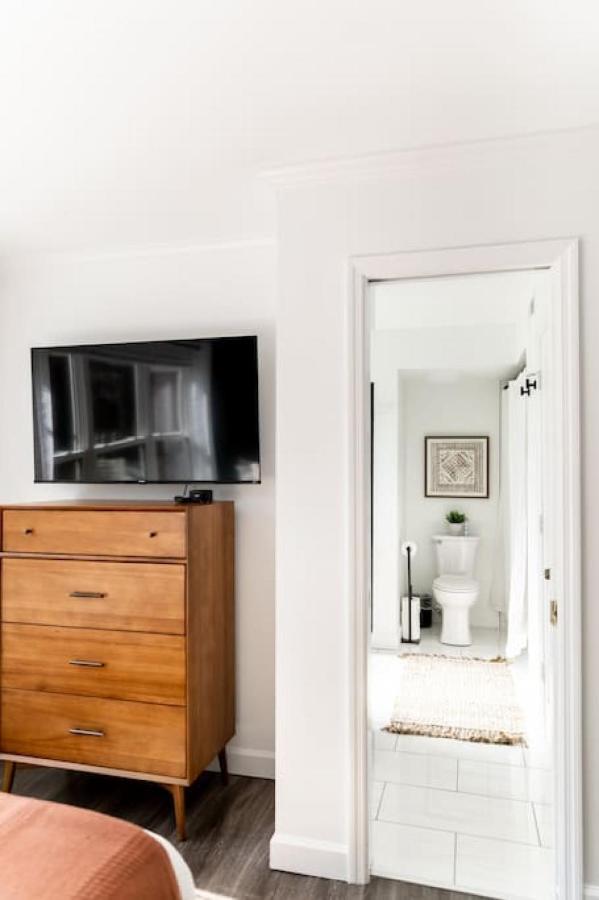 Stylish Downtown Nashville 3 Beds, 1 Bedroom With Private Patio, Parking ภายนอก รูปภาพ